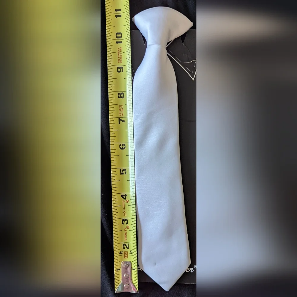 Jacob Alexander Boys White Clip Tie